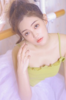 欧美两根一起进3p在线观看
